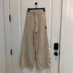 Adidas sweatpants size XS beige